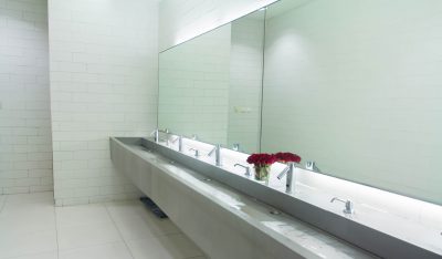 How to Choose a High Traffic Hand Dryer