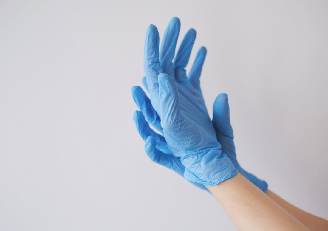 Types of Hygiene Gloves: Understanding Materials and Uses