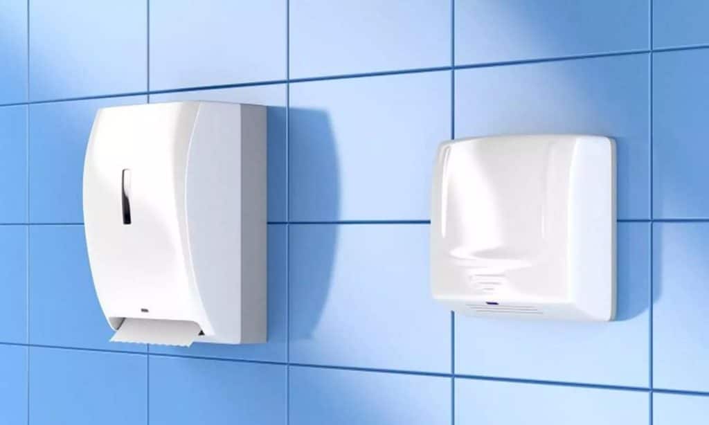 Hand Dryer vs Paper Towels: The Hygienic Efficiency of Each